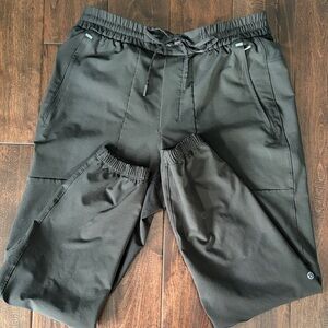 lululemon Men’s License to Train Jogger Pants – Size M